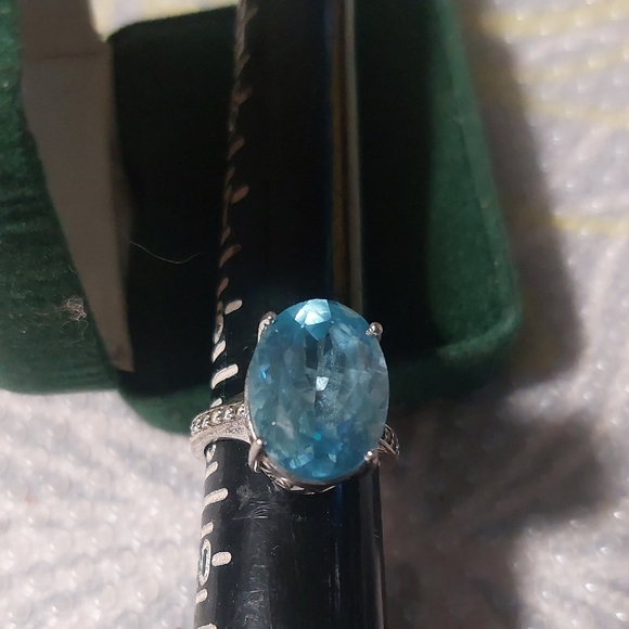 Pandora Elegant Blue Gemstone Ring Sz 9 Humungus! - Picture 13 of 16